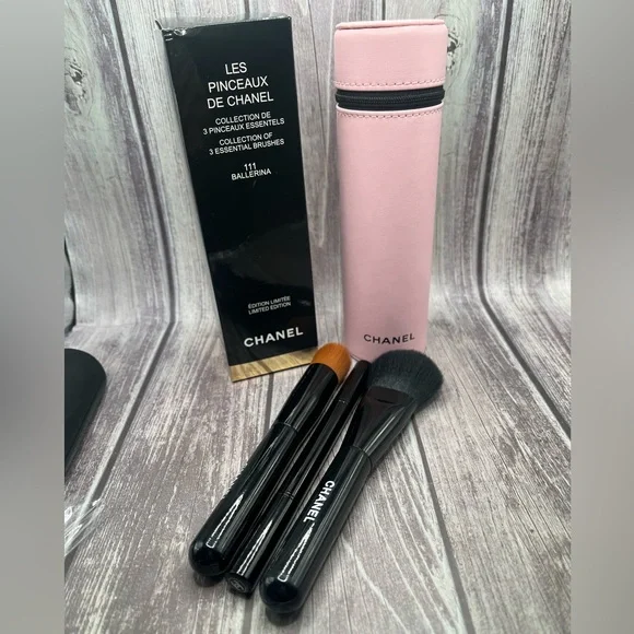 NIB CHANEL Set of 3 Makeup Brushes with Storage Case Bag Ballerina Pink Black CC - Picture 9 of 14